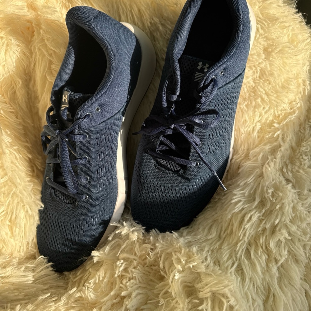 Under Armour Blue Athletic Shoes - Picture 2 of 7